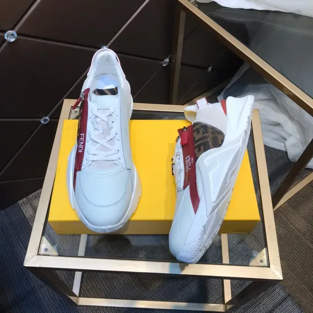 Fendi First Blanc et Rouge FF Monogram Sneakers Chunky 8