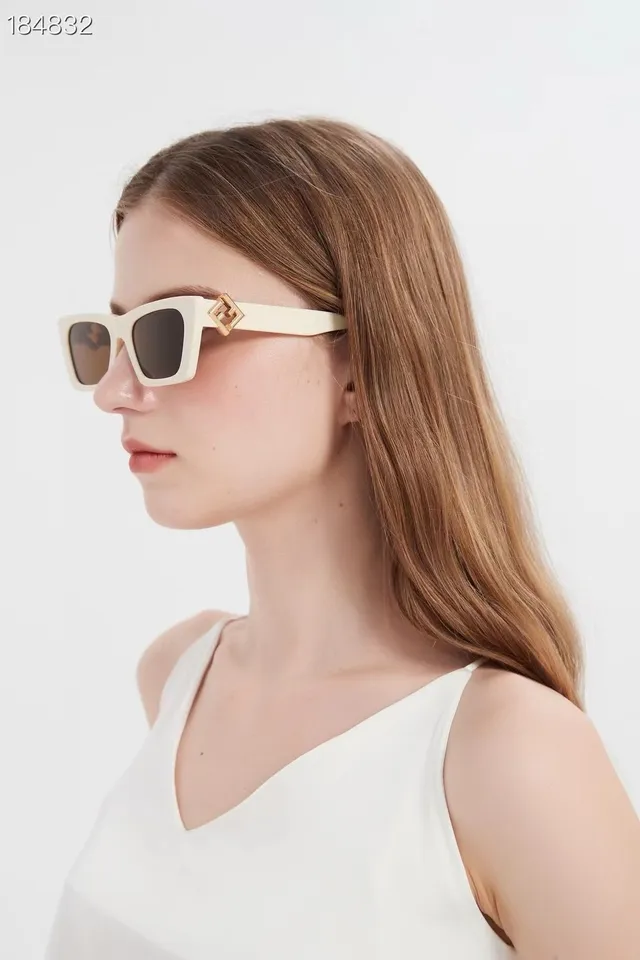 Fendi Gray Purple Angular Rectangular Frame Translucent Acetate Sunglasses 4