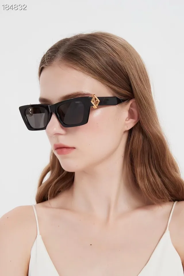 Fendi Gray Purple Angular Rectangular Frame Translucent Acetate Sunglasses 5
