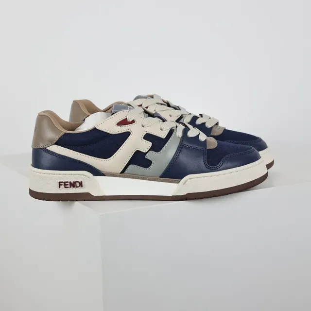 Fendi Navy Beige 低帮分层纺织皮革鞋面生活方式运动鞋 3