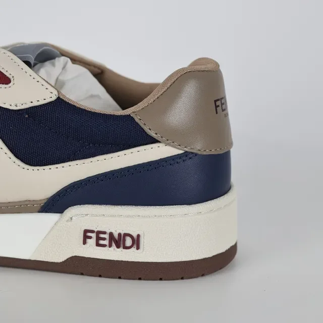 Fendi Navy Beige 低帮分层纺织皮革鞋面生活方式运动鞋 4