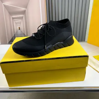 Fendi Speed Trainer Tênis chunky preto de malha com ajuste de meia