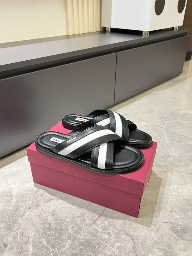 Bally Black White Crisscross Double Straps Padded Footbed Slippers 6