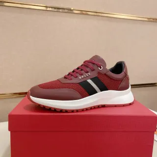 BALLY بورجوندي أسود شبكة وليذر علوية تفاصيل الشريط الجانبي أحذية رياضية