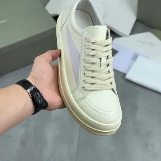 Beige Gris Off-White Cuero Suede Ligero Panel Lateral Sneakers