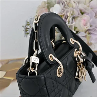 Beige Quilted Top-Handle Chain Strap Bow Accent Boston Bag 6