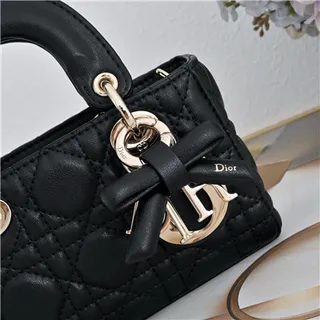 Beige Quilted Top-Handle Chain Strap Bow Accent Boston Bag 9