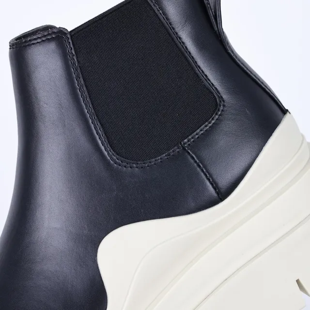 Botas Chelsea de suela gruesa negra y off-white 6
