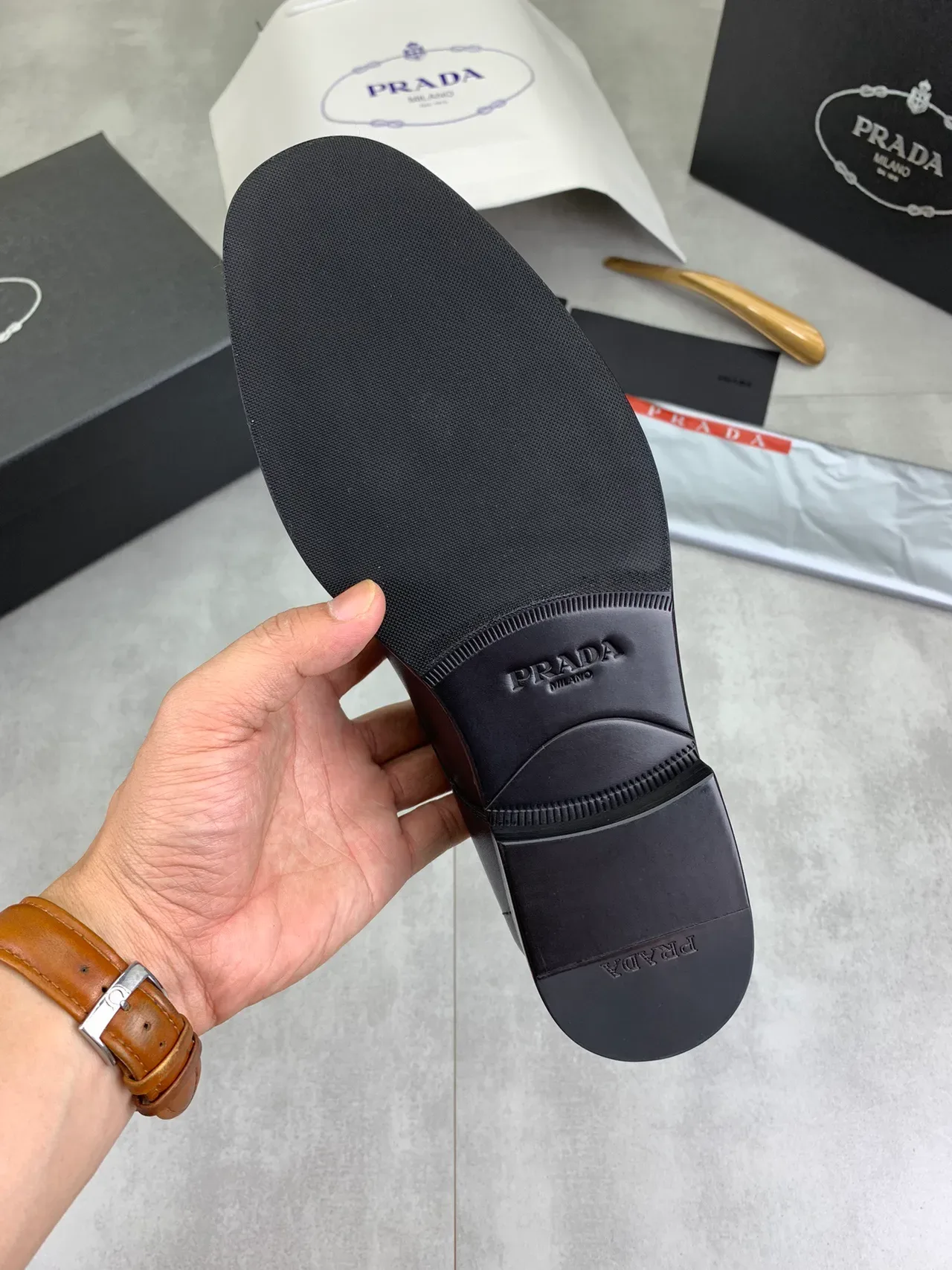 Zapatos Oxford de cuero suave con punta redonda negra 3