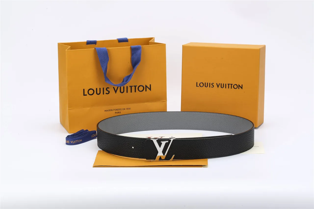 Black Gray Textured Pebbled Reversible Leather Belt 2