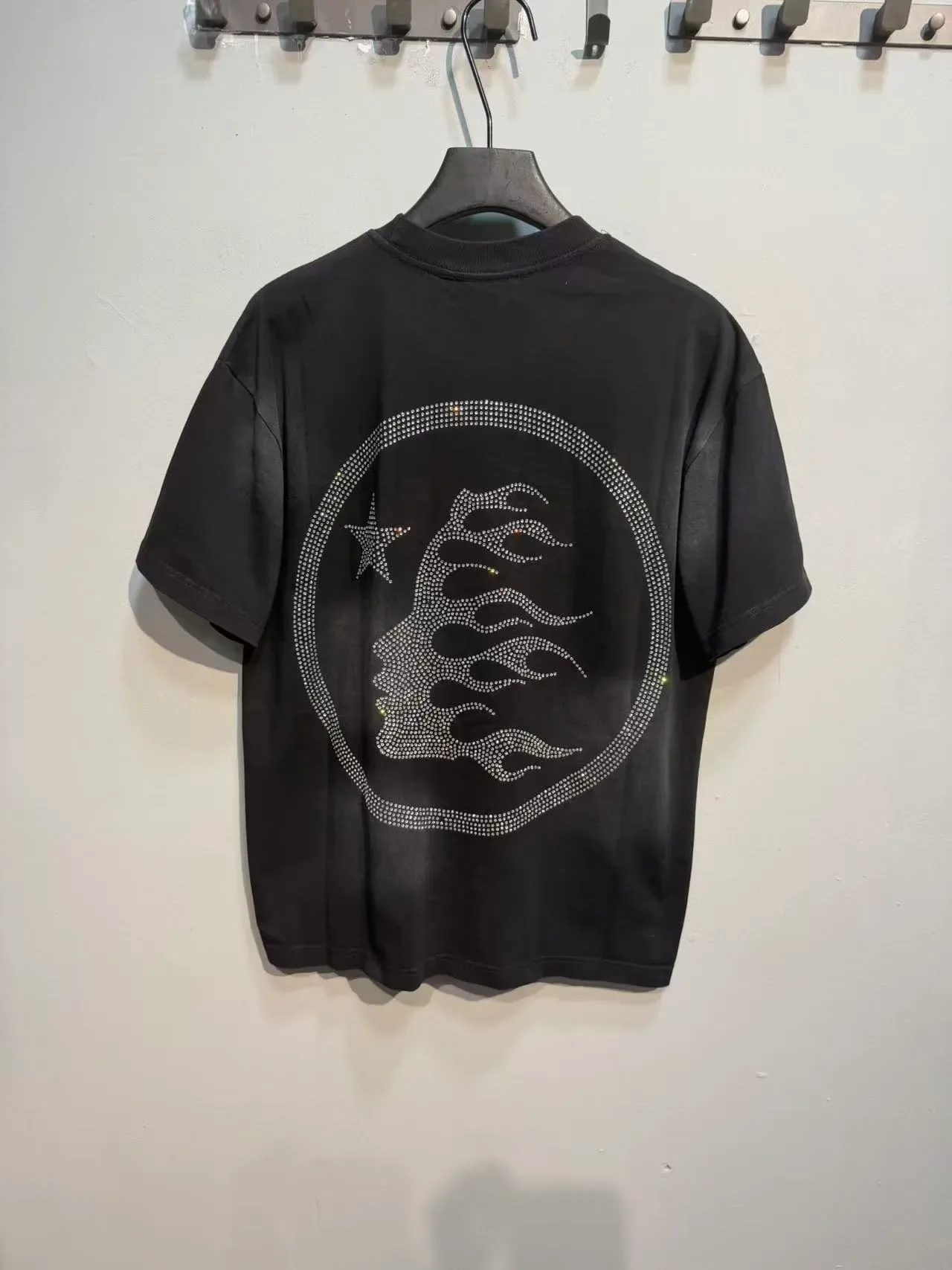 Black Rhinestone-Embellished Oversized Graphic T-Shirt 3