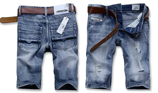 Shorts de Denim Azul Negro con Lavado Medio y Dobladillo Acanalado 10