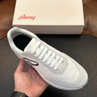 Brioni حذاء رياضي أنيق أبيض و رمادي شبكة مثقوبة للاستخدام اليومي