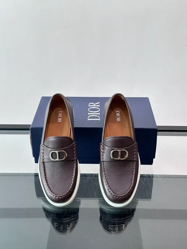 Brown White Pebbled Leather Metal Bit Buckle Loafer 4