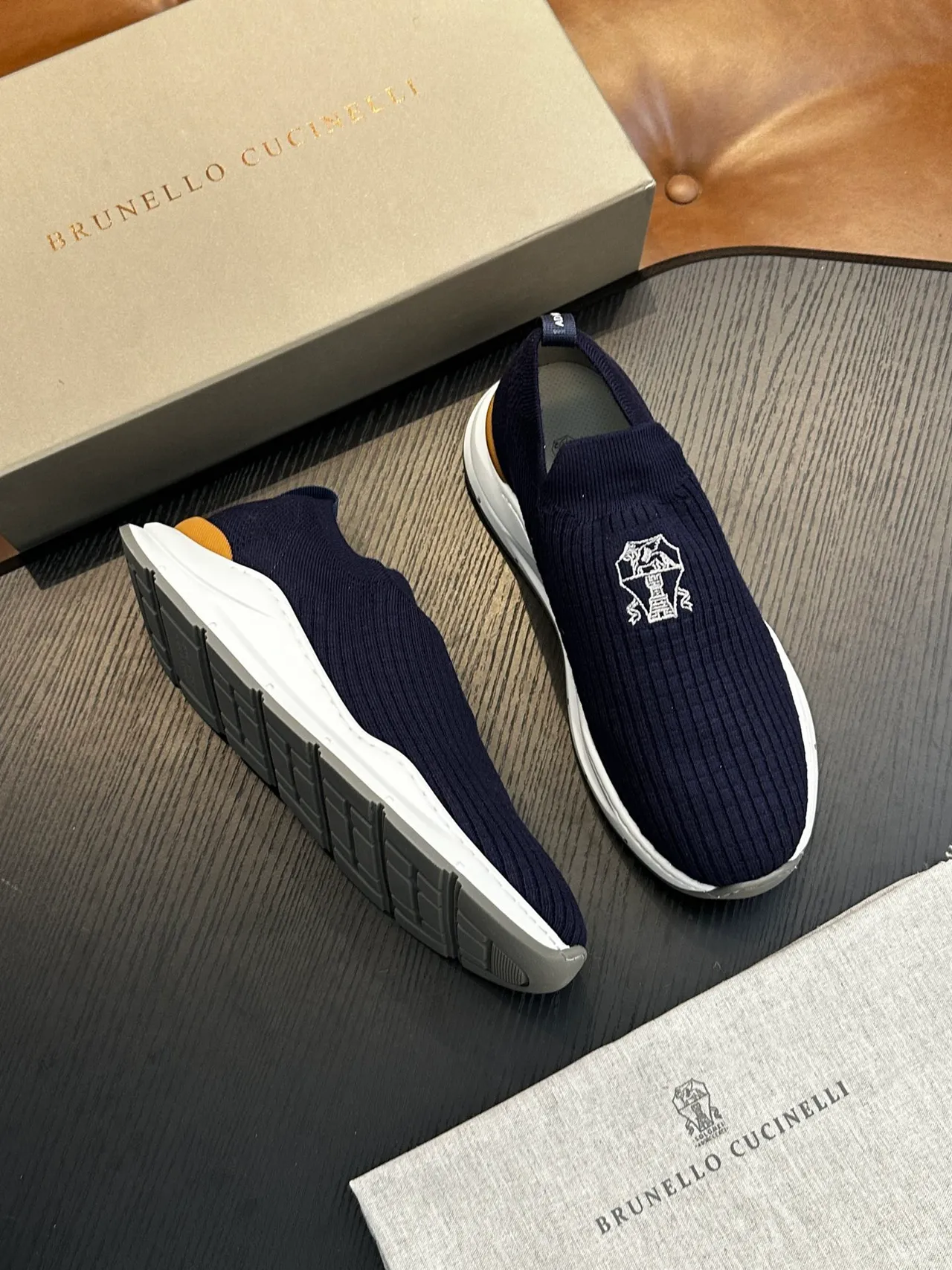 Brunello Cucinelli sapatos casuais slip-on de tricô ribeteado marinho 4