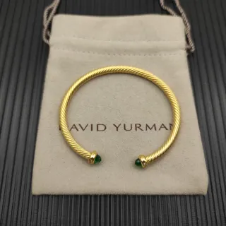 David Yurman Cable Classics 金色绿宝石手链