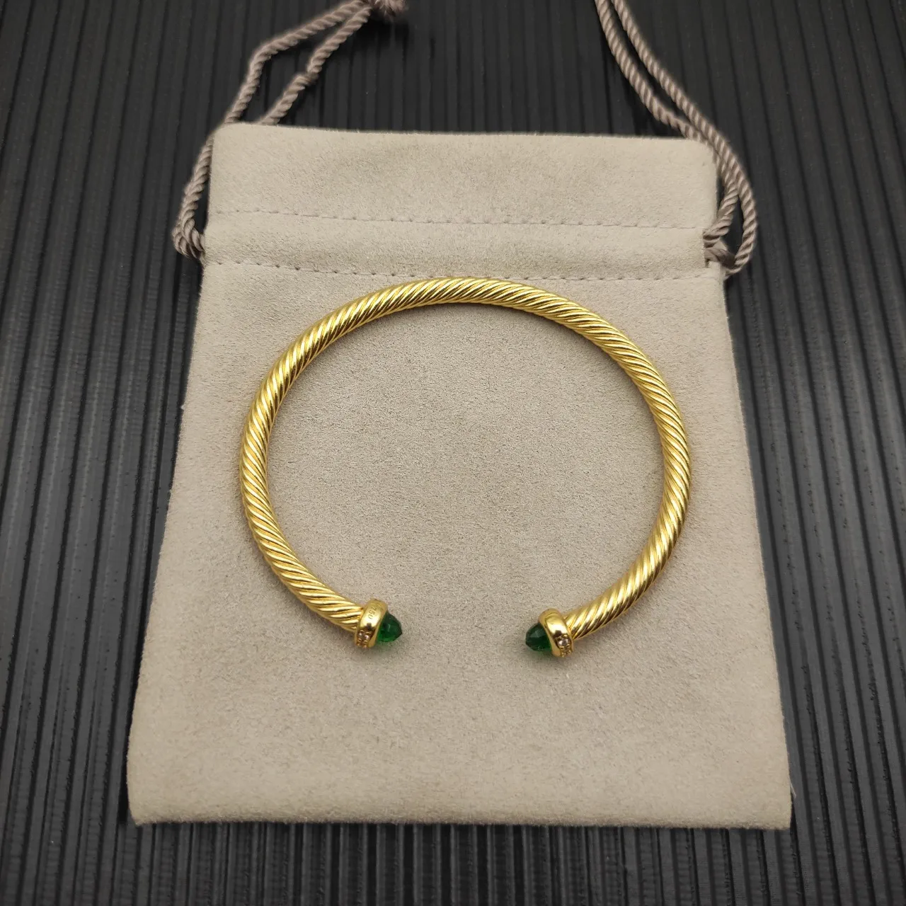 David Yurman Cable Classics সোনালি টোন সবুজ পাথর ব্রেসলেট 9