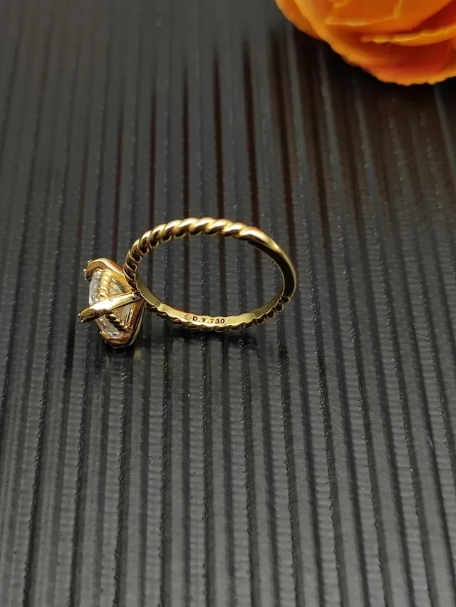 David Yurman Gold Beige Twisted Rope Band Four-Prong Solitaire Setting Ring 4