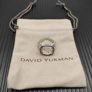 David Yurman चाँदी भूरा ट्विस्टेड केबल बैंड कुशन-कट स्टोन अंगूठी