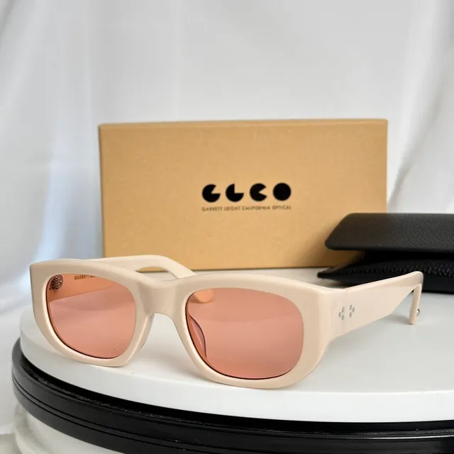 Garrett Leight California Optical نظارات شمسية سوداء مستطيلة 4