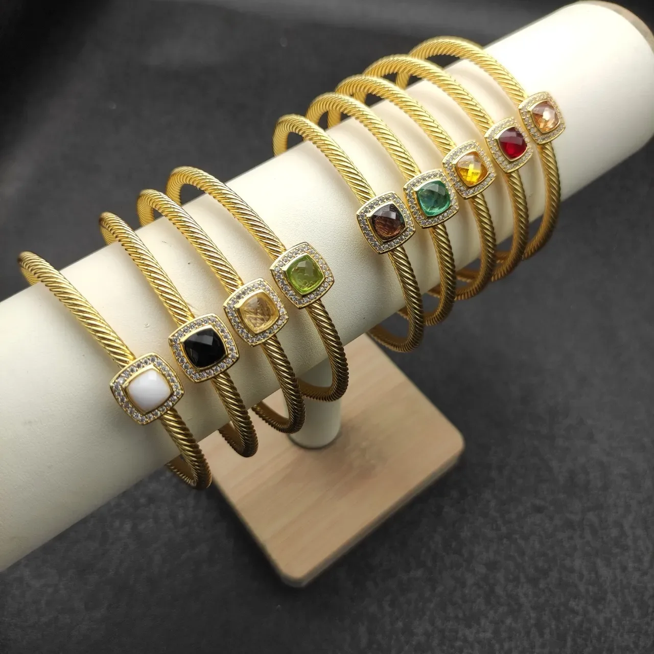 Gold Blue Twisted Rope Wire Cabochon-Set Turquoise Stone Bracelet 2