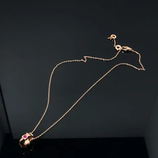 Gold Pink Rose Faceted Gemstones Necklace 2