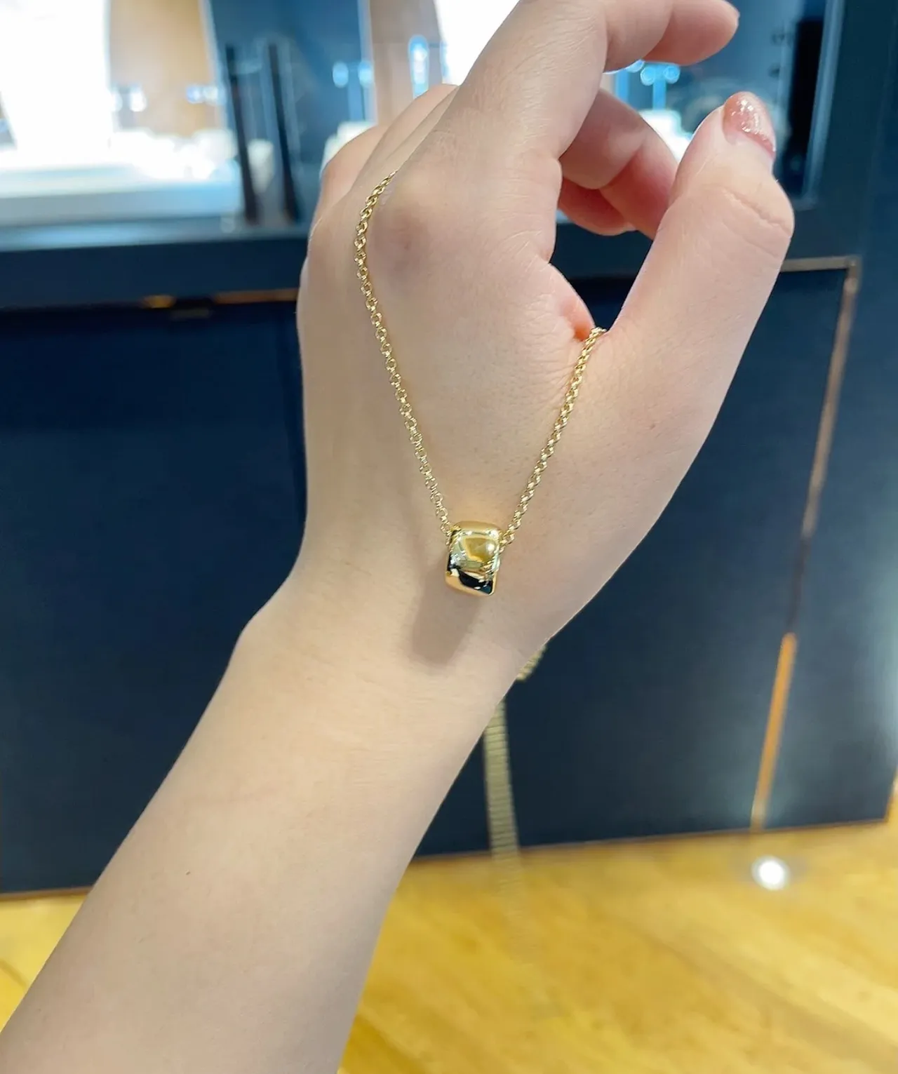 Gold-Tone Geometric Cube Pendant Necklace 5