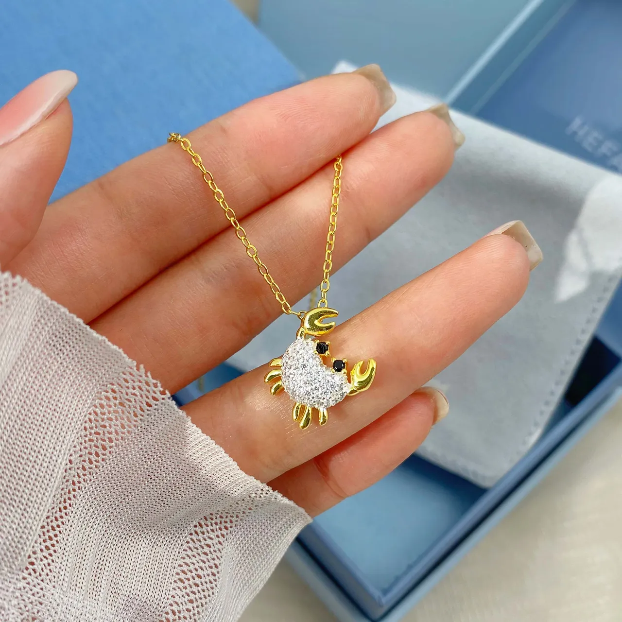 Gold White Crab-Shaped Pendant Pavé-Set Stone Body Necklace 6