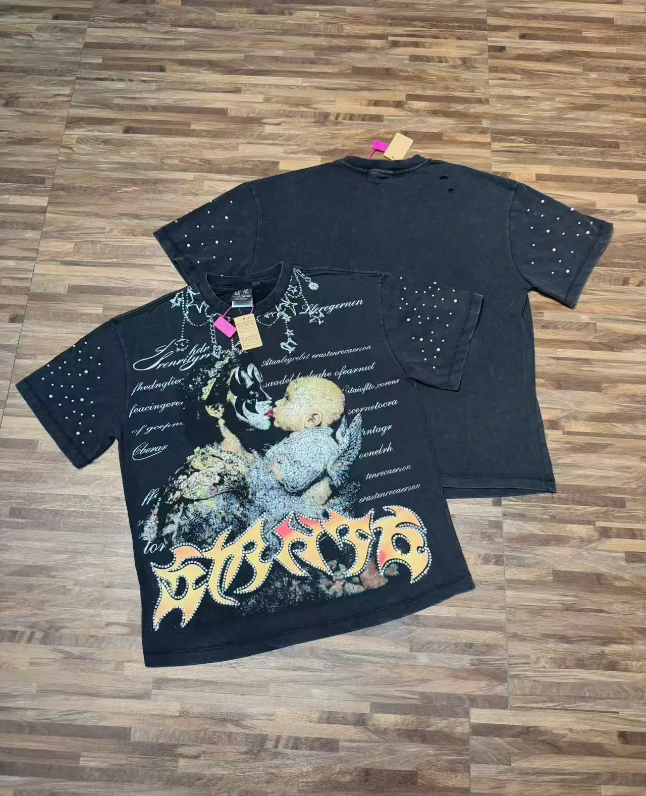 Graphic-Print Rhinestone-Embellished Oversized T-Shirt 6