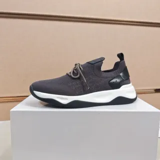 حذاء رياضي رمادي أبيض upper من الجري منحوت ثنائي اللون midsole
