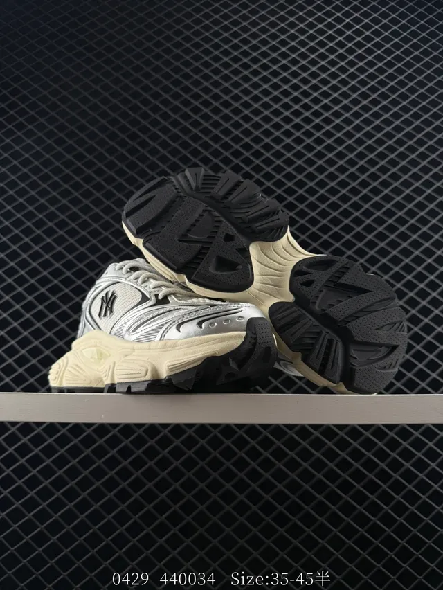 MLB Big Ball Chunky Silver Cream Chunky Sneakers 5
