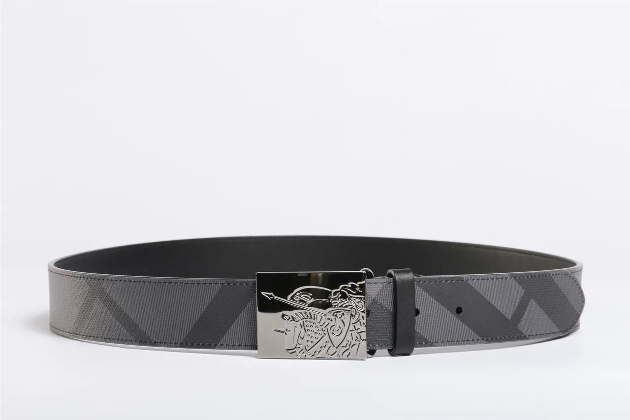 Monochrome Geometric Pattern Woven Leather Belt 9