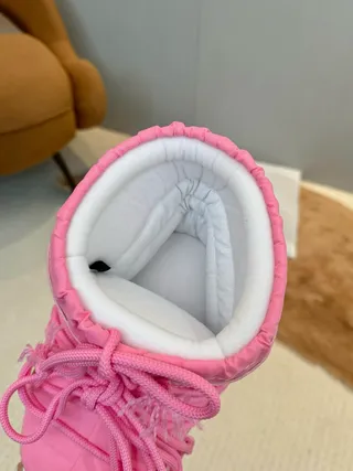 Moon Boot গোলাপি তাপপরোধী ড্রস্ট্রিং কাফ স্নো বুট 7