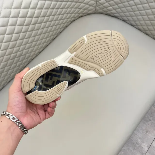 Chaussure Lifestyle Neutre Monocromatique Chunky 2