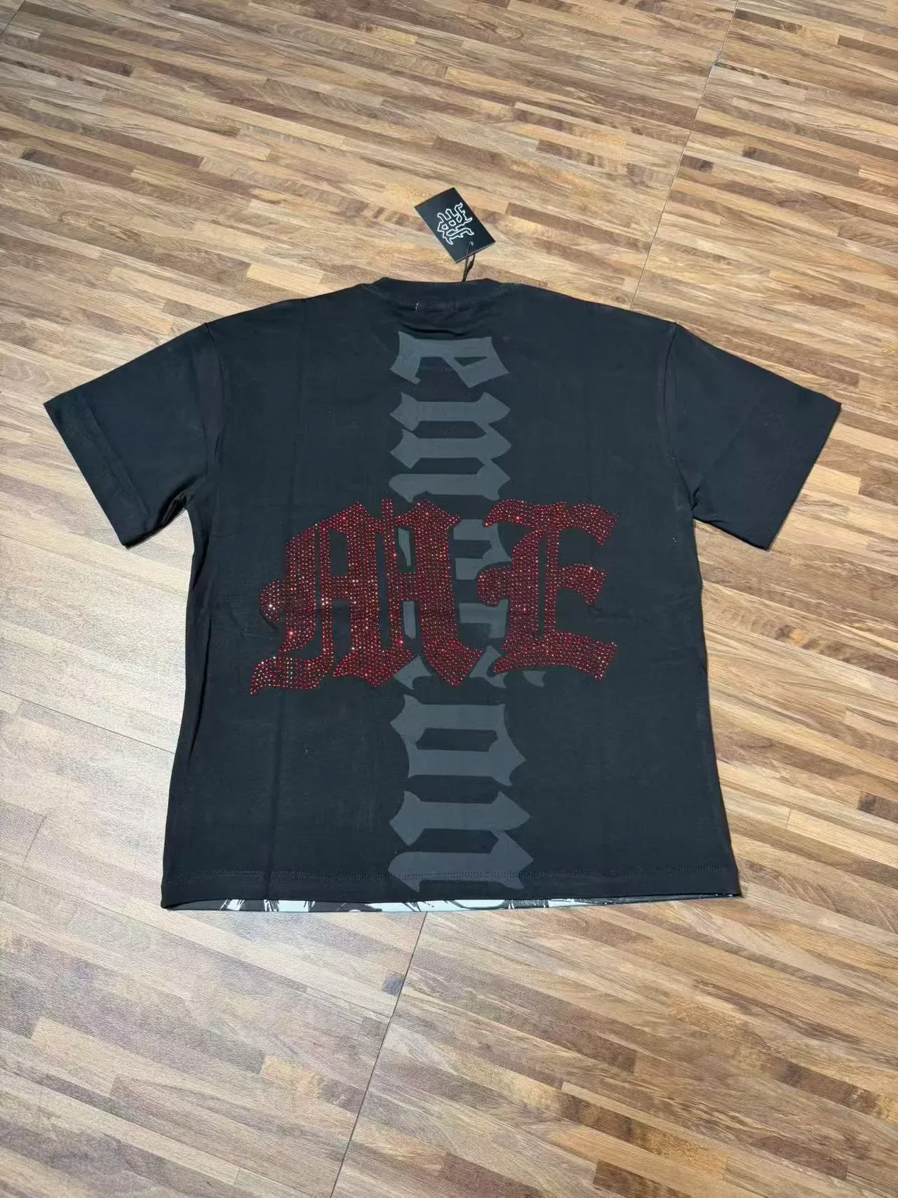 Off-White 奶油色与黑色外星人图案水钻T恤 4