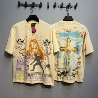 تي شيرت أوفرسايز Off-White كريمي بطباعة جرافيك
