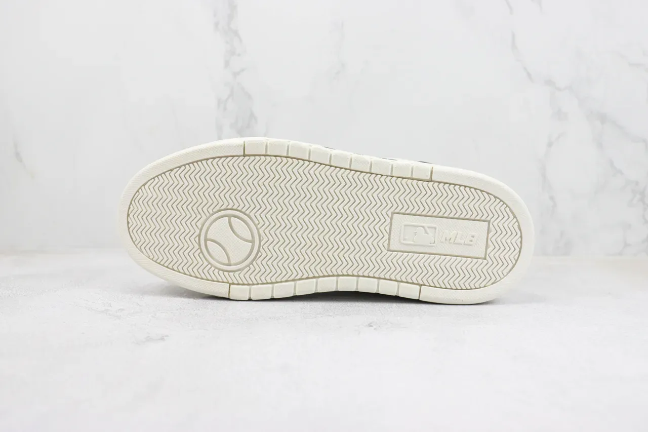 Off-White New York Yankees Logo Platform Sneaker 8