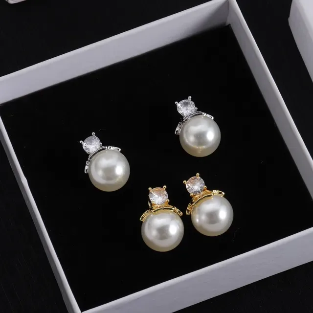 Pearl and Crystal Stud Earrings 6