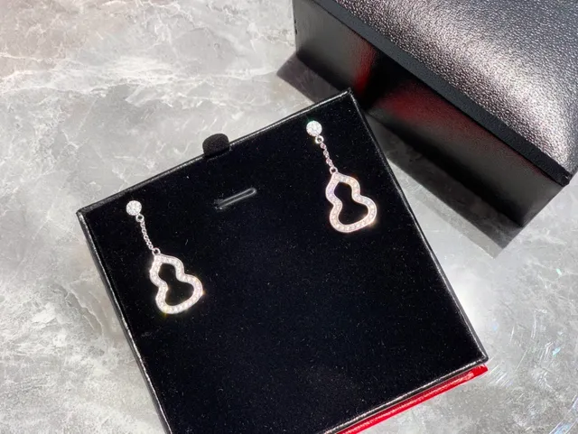 Qeelin Double Heart Pavé Drop Earrings 4
