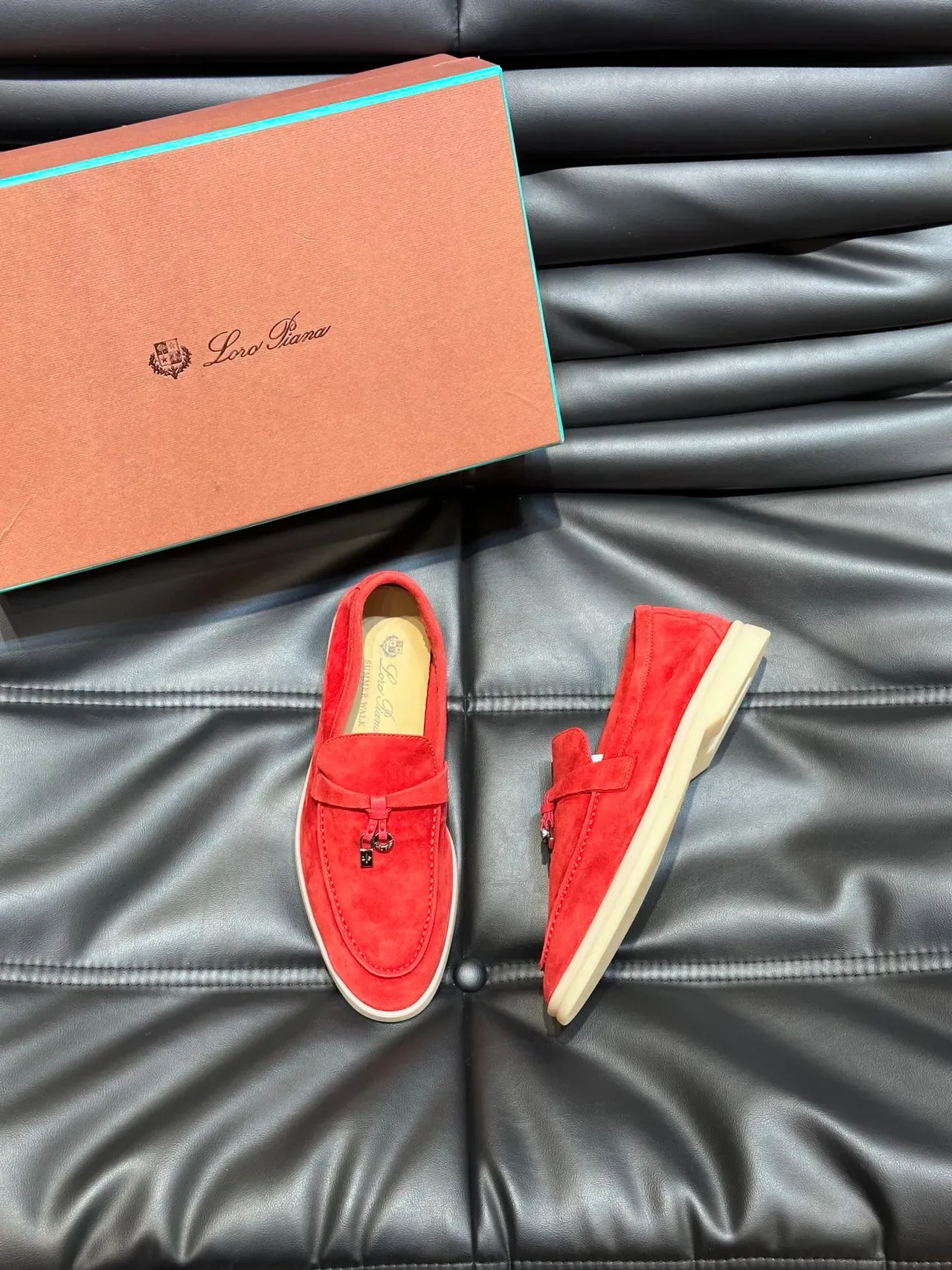 Red Beige Suede Upper Tassel Strap Loafer 4