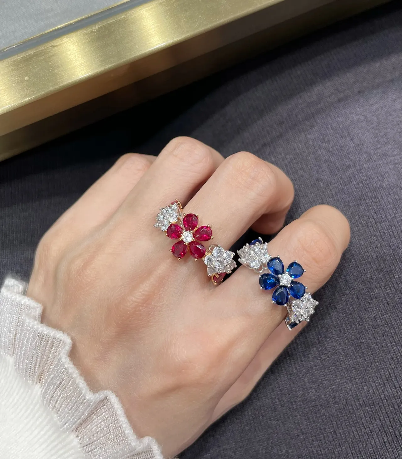 Red Blue Floral Cluster Motif Multi-Stone Pavé Setting Ring 8