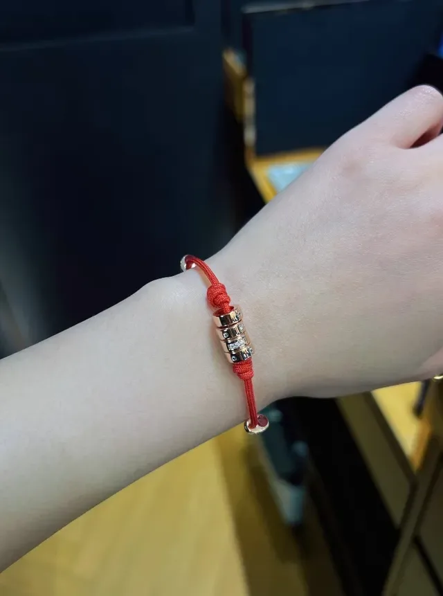 Cordon tressé rouge et bleu marine trois perles cylindriques métalliques empilées bijoux 4