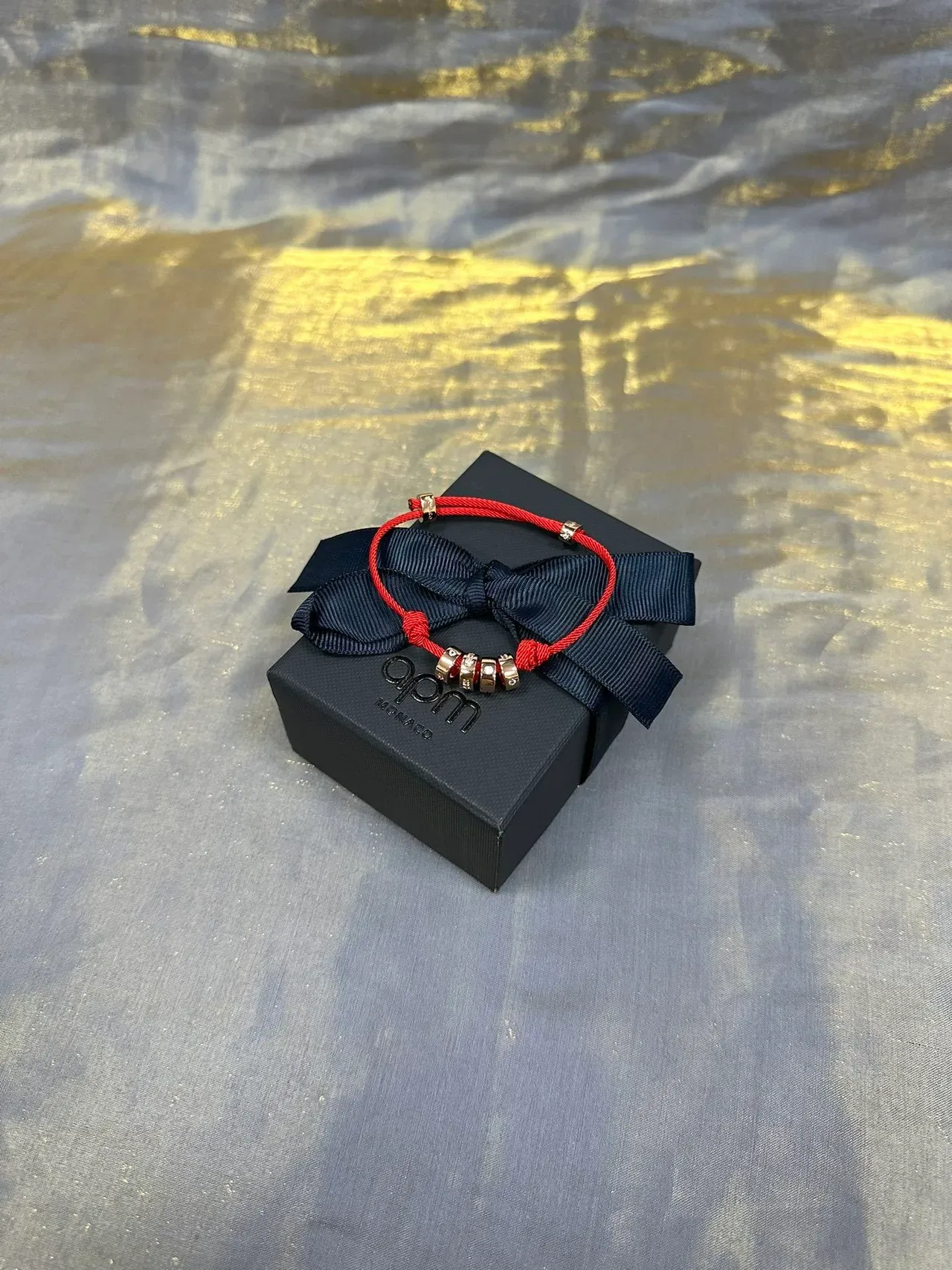 Cordon tressé rouge et bleu marine trois perles cylindriques métalliques empilées bijoux 7
