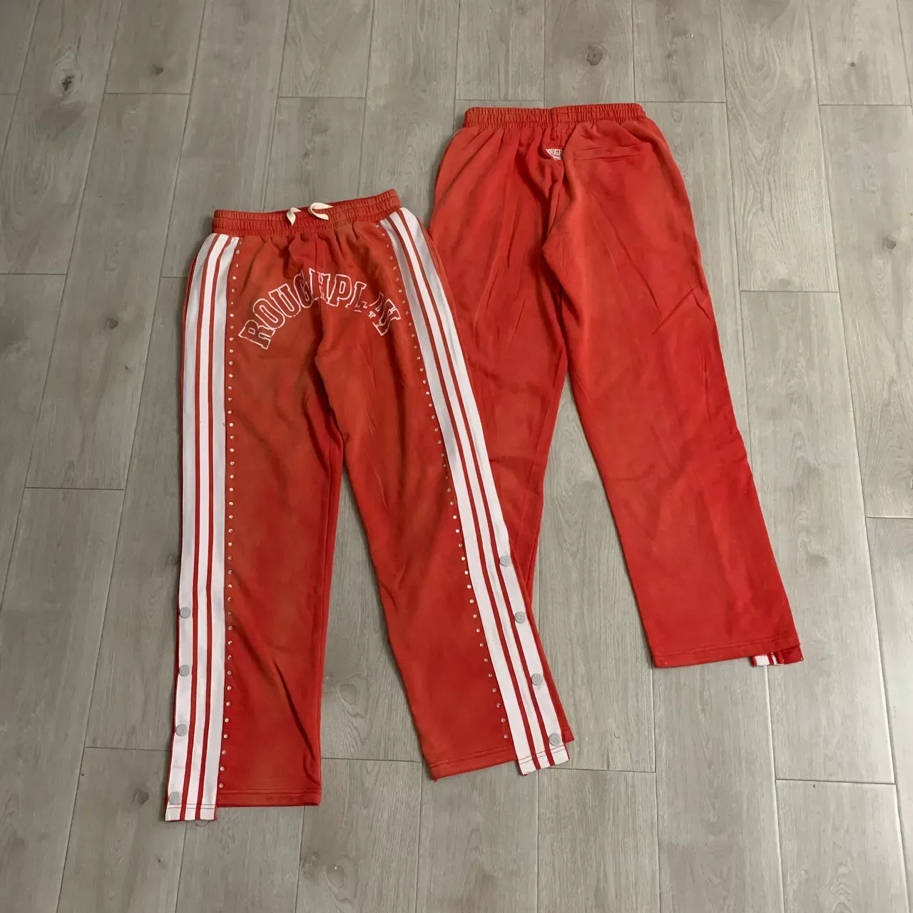 Roughplay Arch Logo Studded Stripe Sweatpants 23