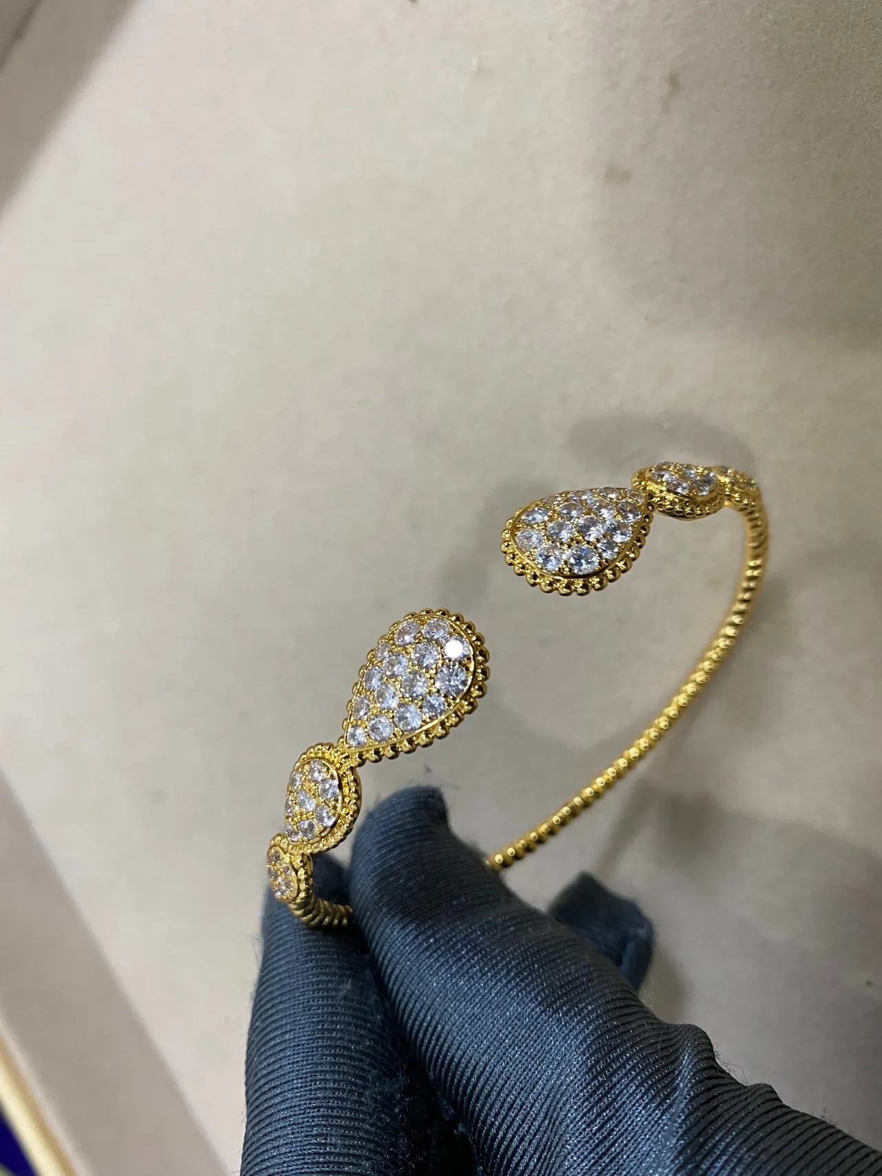 Silver Pavé Teardrop Motif Open Cuff Bracelet 3