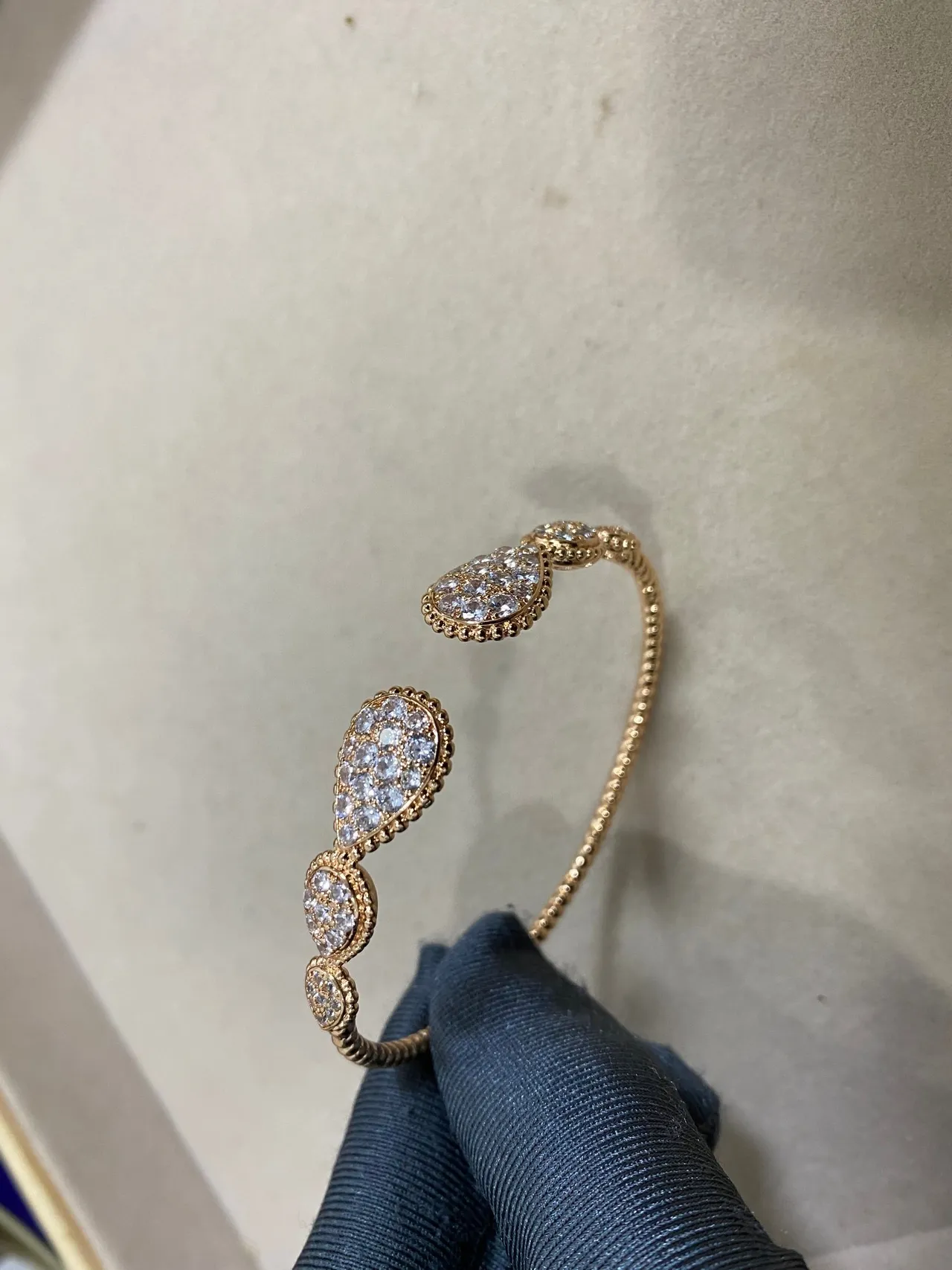 Silver Pavé Teardrop Motif Open Cuff Bracelet 4