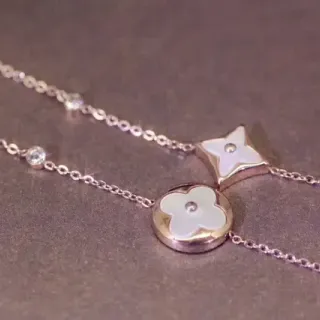 চাঁদী সাদা ফাইন চেইন ফুল পেন্ডেন্ট নেকলেস