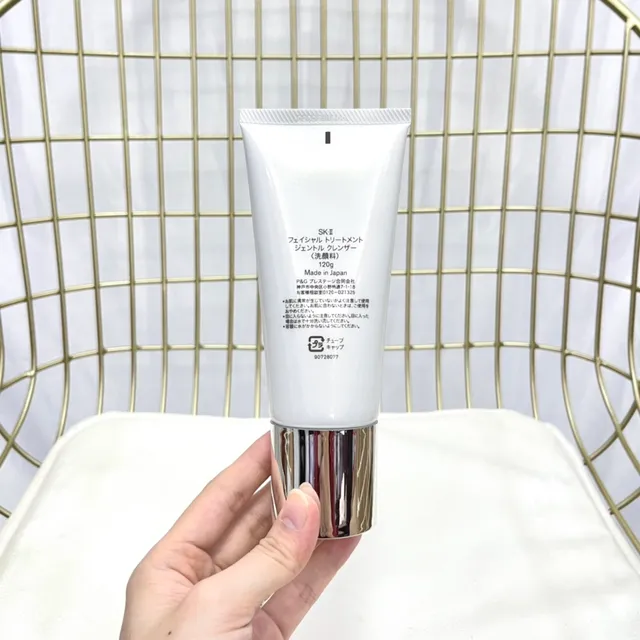 SK-II মুখের চিকিত্সা নরম ক্লিনজার সাদা রৌপ্য ম্যাট টিউব ক্রোম-ফিনিশ ক্যাপ পারফিউম 6