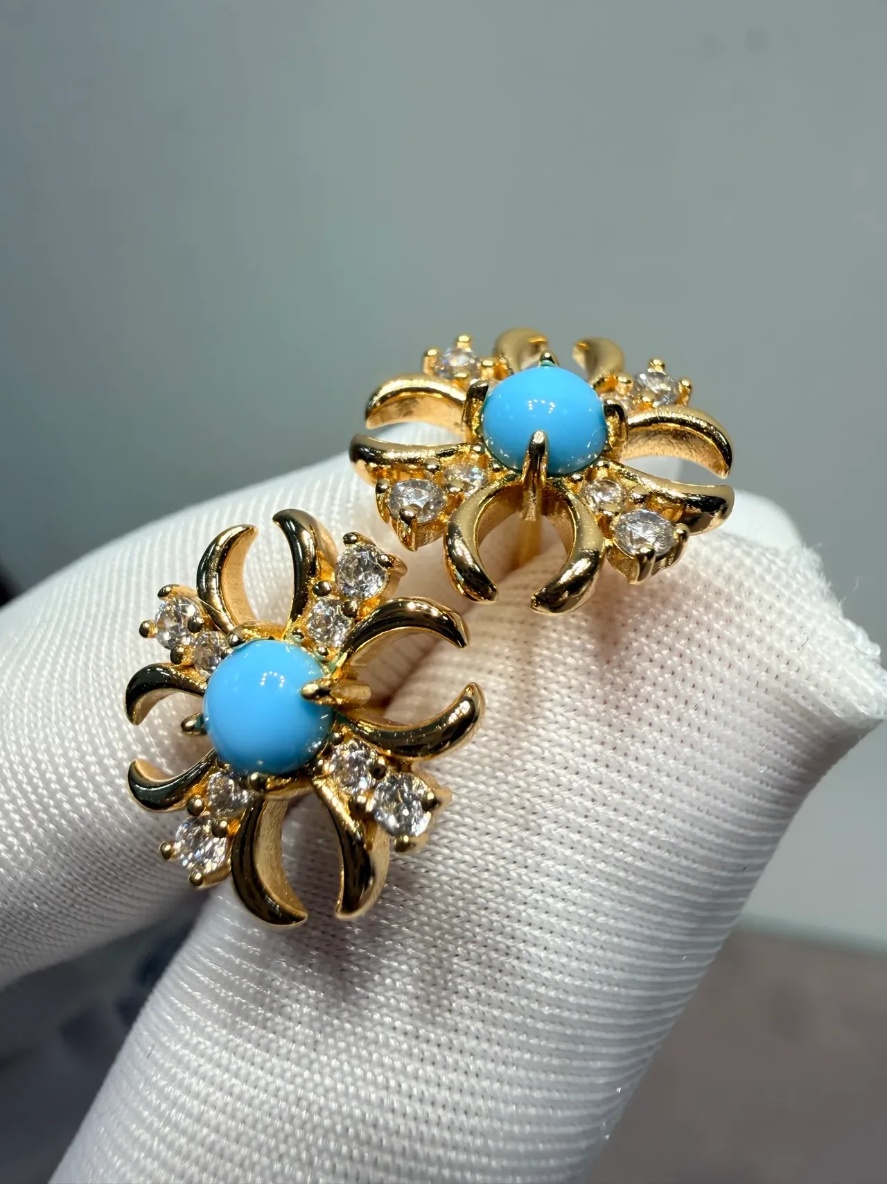 Turquoise Cabochon Starburst Stud Earrings 7