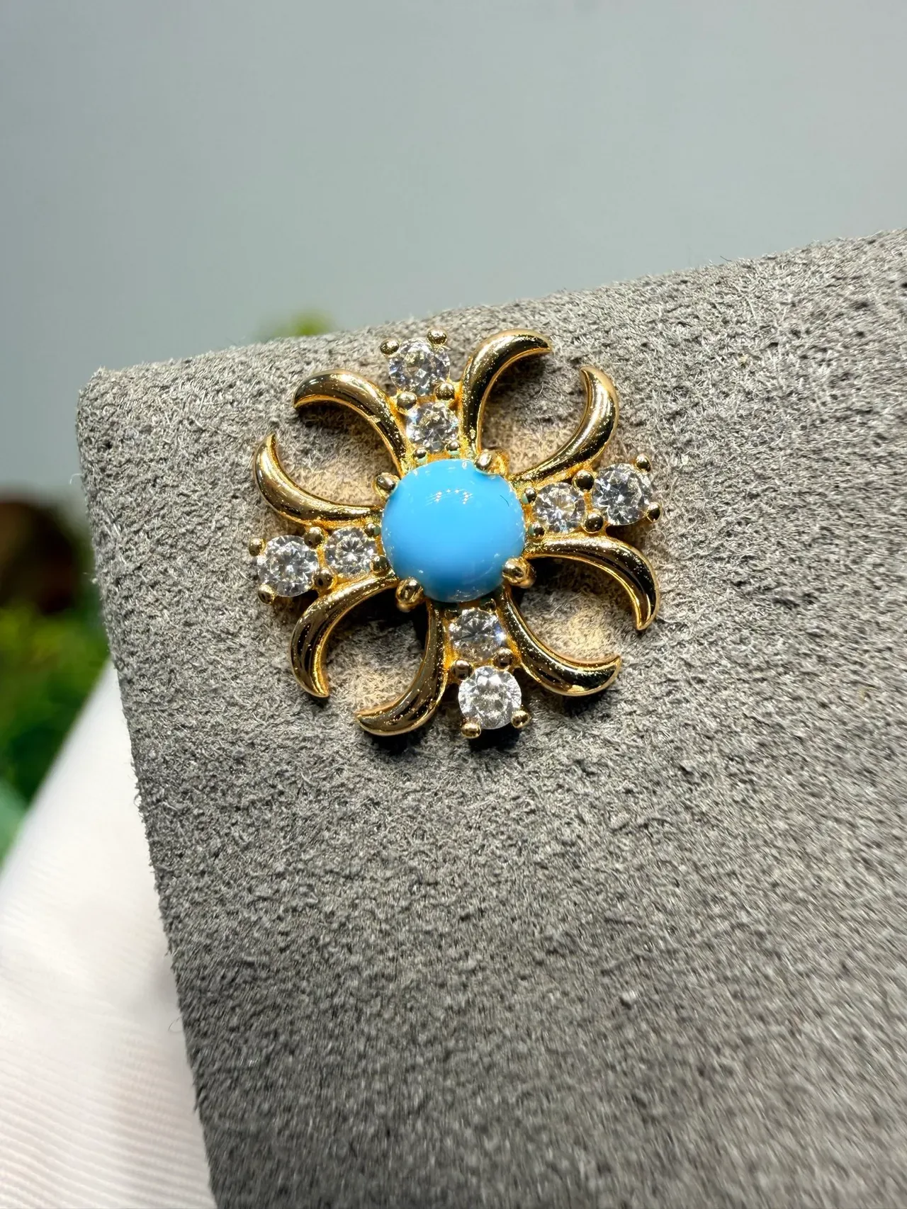 Turquoise Cabochon Starburst Stud Earrings 8